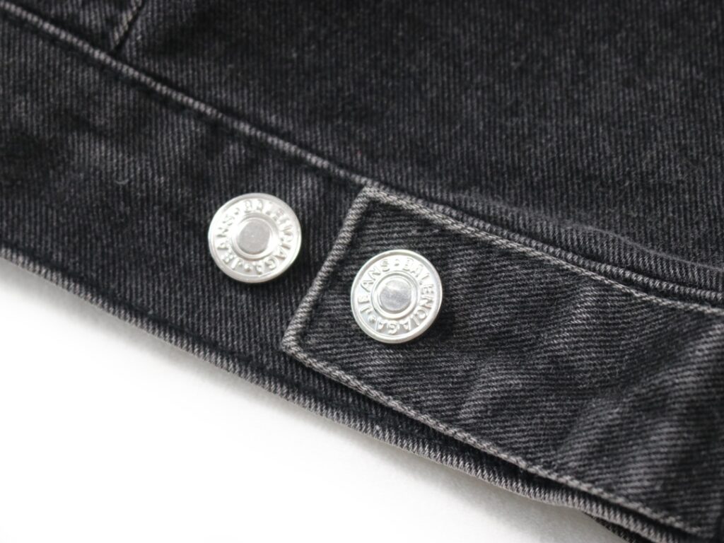 最安値人気 バレンシアガ コピー   レトロ デニムジャケット