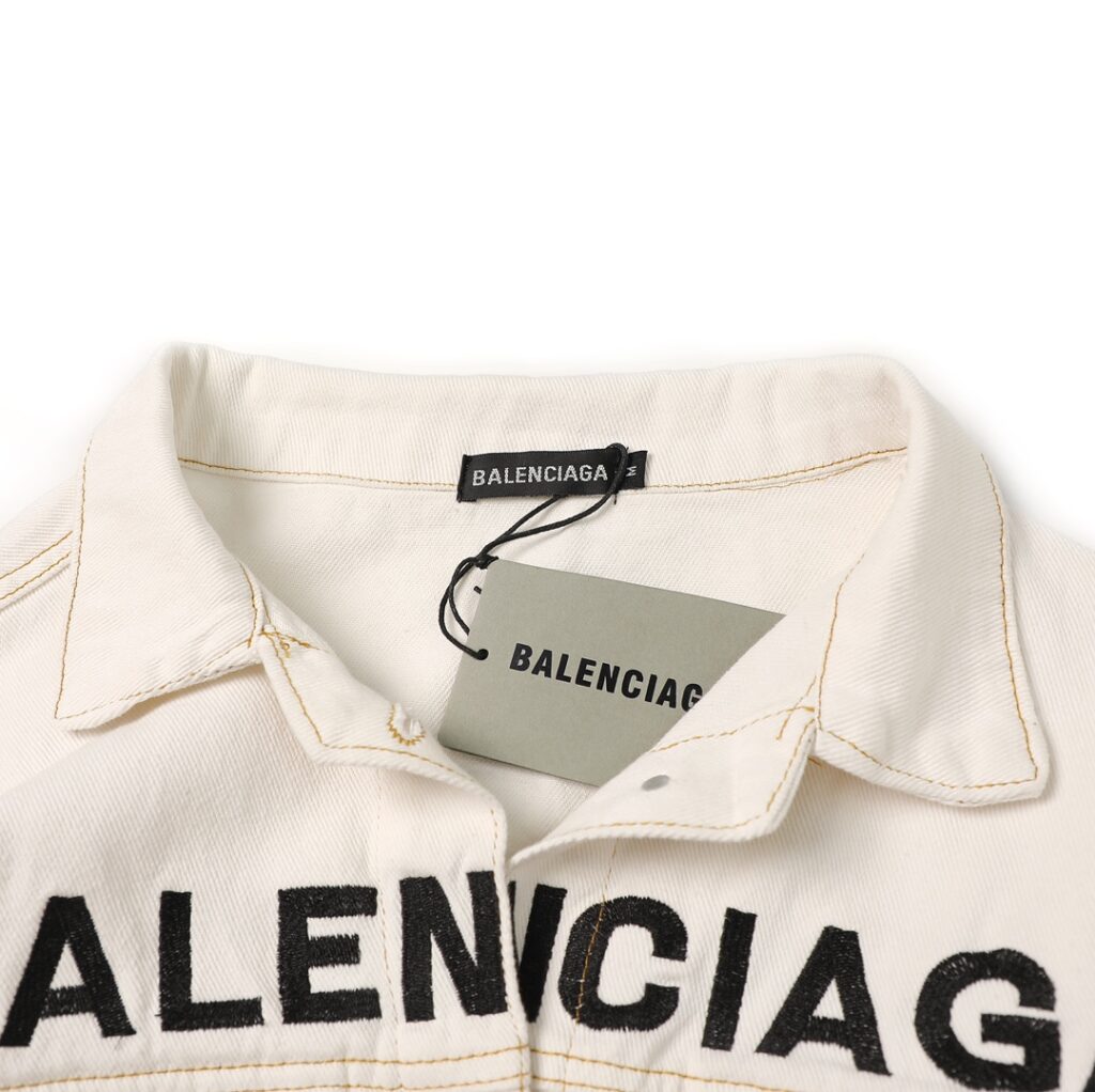  最安値人気 バレンシアガ   スーパーコピー 刺しゅうデニムジャケットジャケット