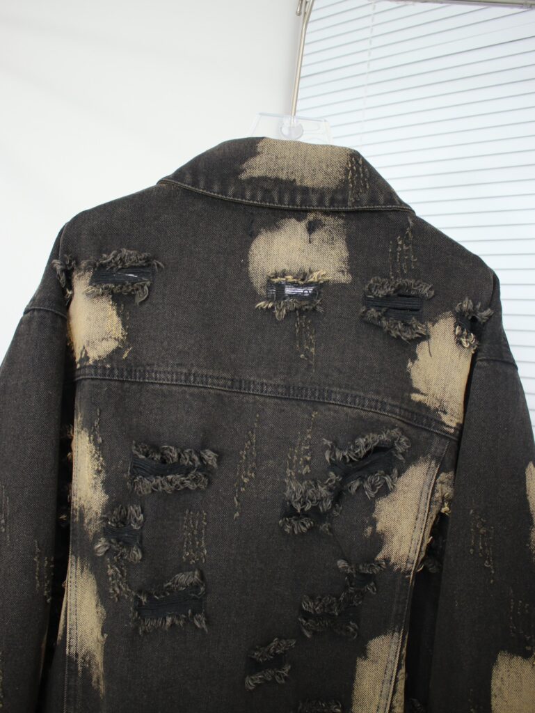 激安大特価最新作  バレンシアガ   偽物  刺しゅうデニムジャケットジャケット