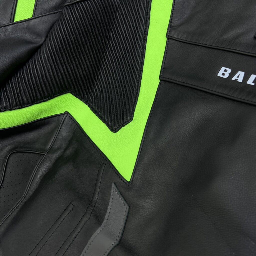 オシャレにお得100%新品 バレンシアガ スーパーコピー 2024新作レーシングスーツレザーコー|スーパーコピーn級優良店 7 オシャレにお得100%新品 バレンシアガ スーパーコピー 2024新作レーシングスーツレザーコー