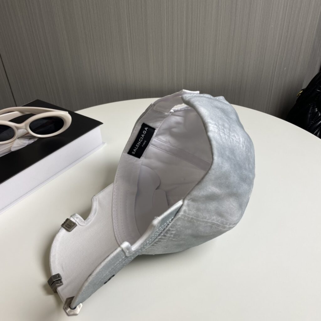 激安大特価最新作 バレンシアガ スーパーコピー 優良サイト 口コミ 新作 ベースボールキャップ