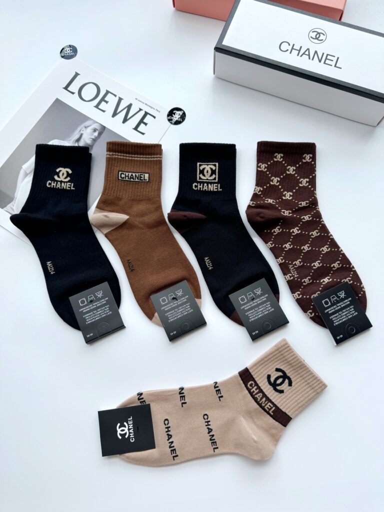高品質 激安通販 シャネル コピー 純綿吸汗防臭通気性の良いソックス靴下