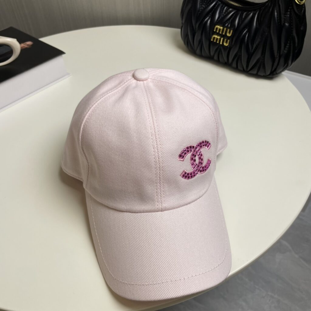 今季セール 限定品 シャネル スーパーコピー 新作 ロゴ 刺繍ベースボールキャップ 