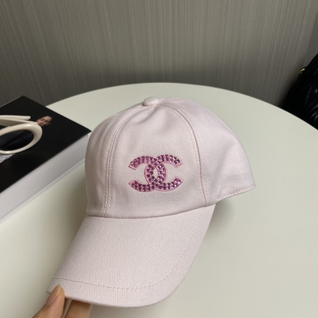 今季セール 限定品 シャネル スーパーコピー 新作 ロゴ 刺繍ベースボールキャップ 