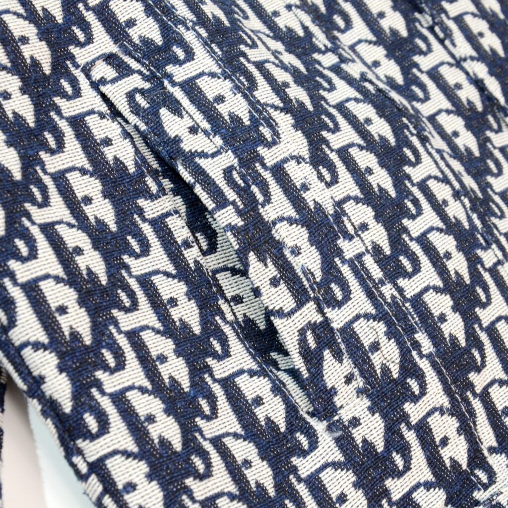 芸能人愛用 高級感ある ディオール n級品 定番プリントデニムブルゾンジャケット