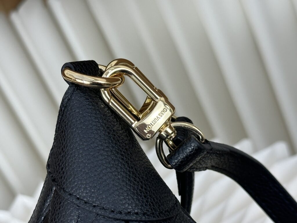 激安大特価最新作 ルイヴィトン  スーパーコピー M46119  Monogram皮革Bagatelle  ハンドバッグ