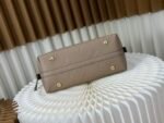 低価直輸入専門店 ルイヴィトン コピー M46277 CarryAll Sサイズハンドバッグ