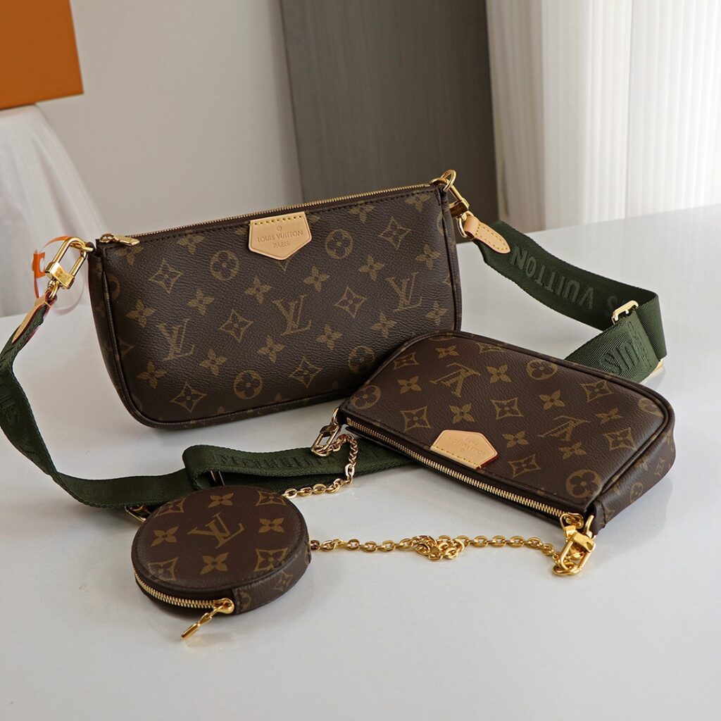 激安大特価最新作 ルイヴィトン M44813 スーパーコピー 優良サイト 口コミ  MULTI POCHETTE ACCESSOIRES ハンドグレバッグ