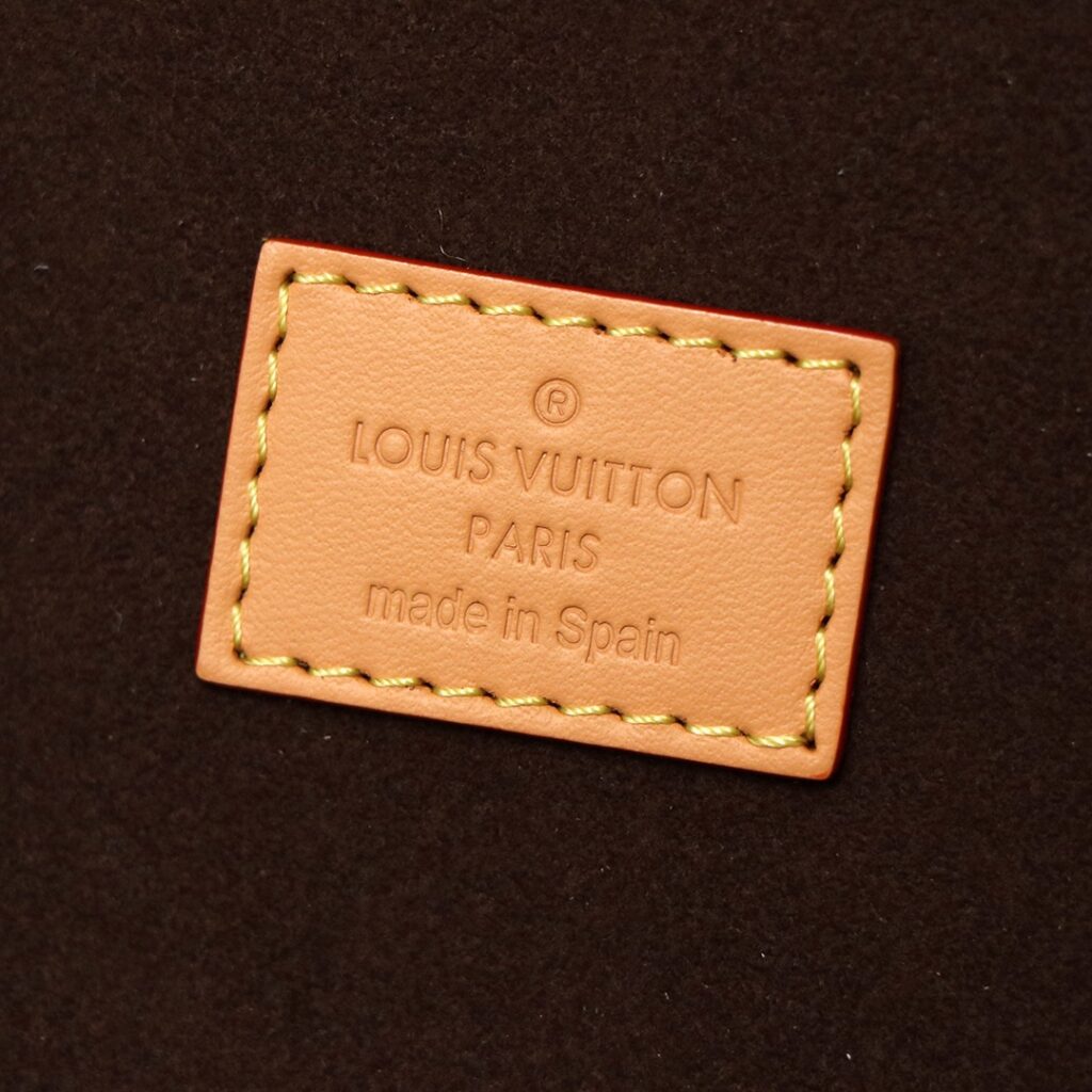 オシャレにお得100%新品 ルイヴィトン 偽物 M82952 Nano Cannes ハンドグレバッグ