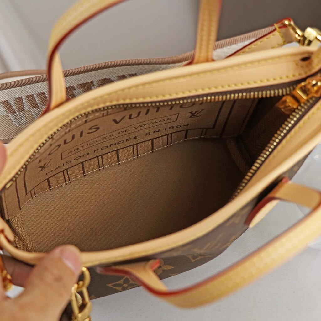 芸能人愛用 高級感ある ルイヴィトン  偽物 M46705 NEVERFULL BB ハンドグレバッグ