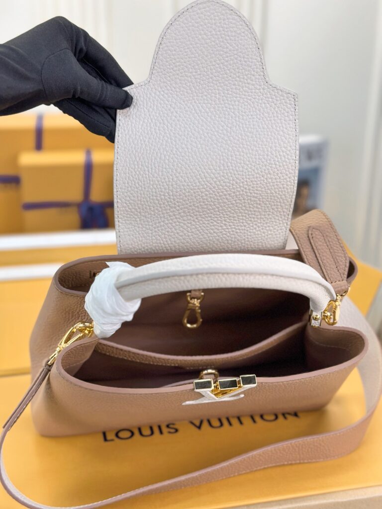 個性的 魅力的 心地よい コットン素材 ルイヴィトン スーパーコピー Taurillon レザー版 ローズレッド Capucines BB ハンドバッグ|スーパーコピーn級優良店 4 大特価!新商品! ルイヴィトン スーパーコピー Taurillon レザー版 ローズレッド Capucines BB ハンドバッグ