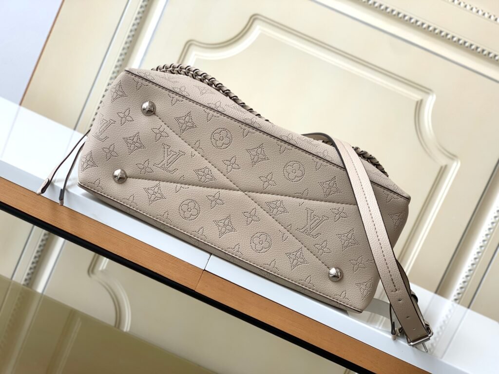  大特価！新商品! ルイヴィトン  コピー M59201 アイボリーグレー Bella Tote ハンドバッグ