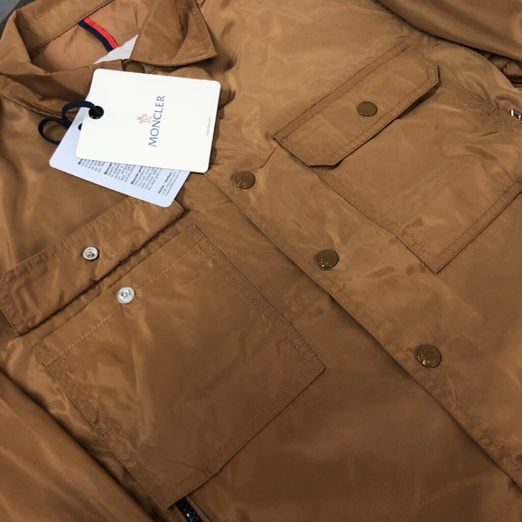 個性的 魅力的 心地よい コットン素材   モンクレール スーパーコピー  シャツジャケットコート