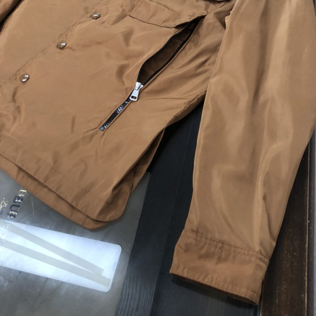 個性的 魅力的 心地よい コットン素材   モンクレール スーパーコピー  シャツジャケットコート