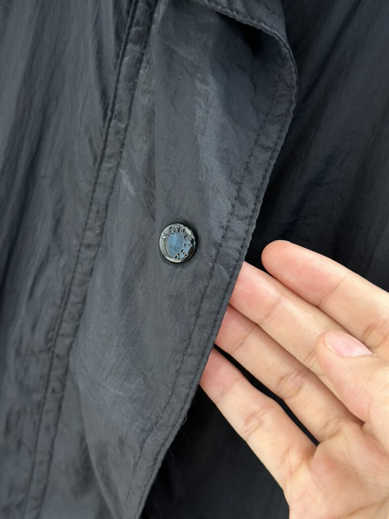 個性的 魅力的 心地よい コットン素材  モンクレール スーパーコピー 優良サイト 口コミ 夏薄手立体ラッシュガードジャケットコート