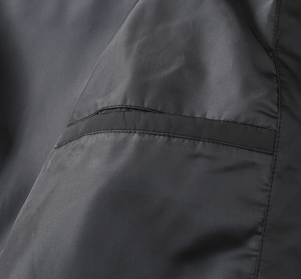 品質保証新作登場 モンクレール 偽物 フード付き ウインドブレーカー ジャケット