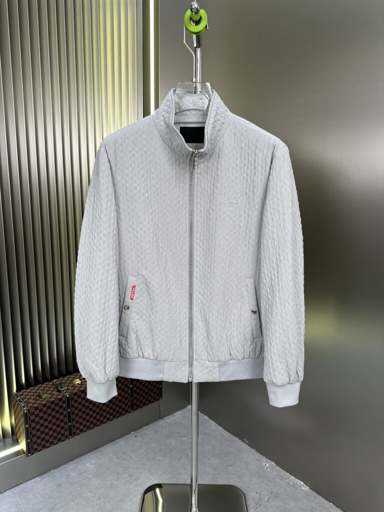 数量限定 爆買 プラダ スーパーコピー 優良サイト 口コミ 2024秋冬新作ベルベット入りジャケット