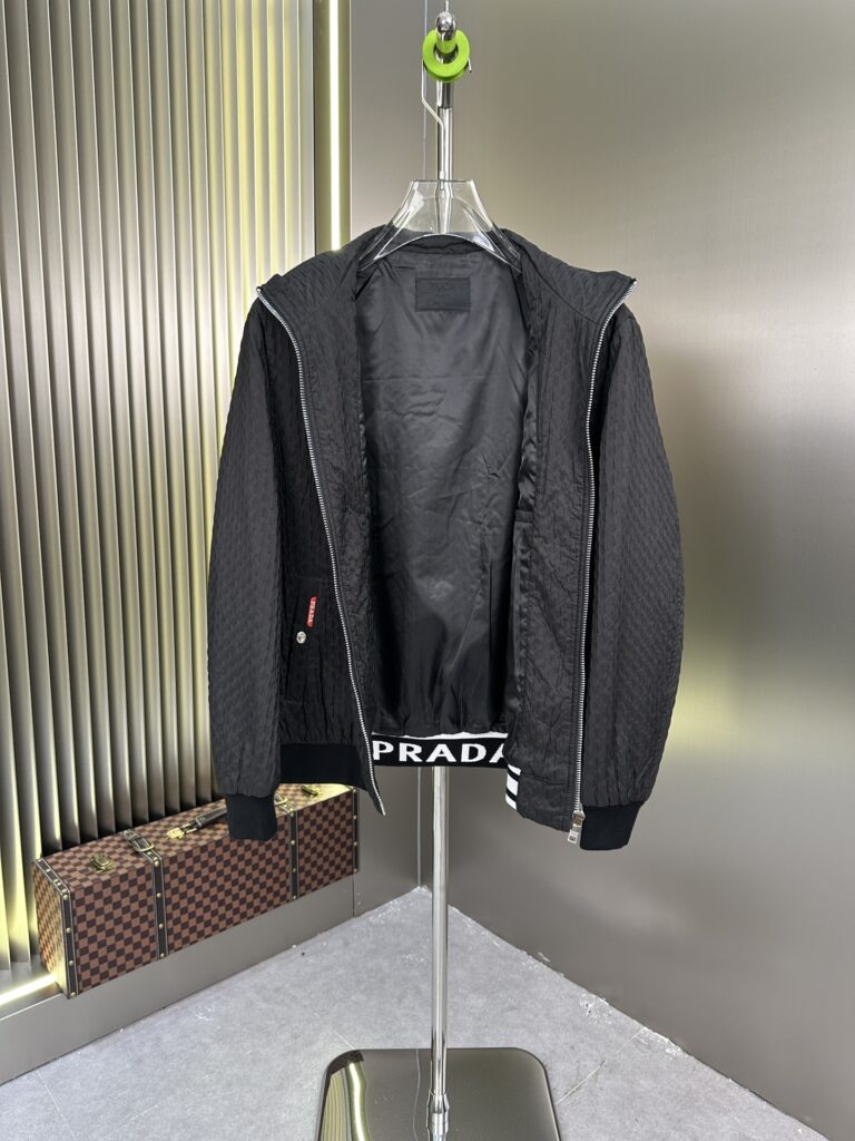 数量限定 爆買 プラダ スーパーコピー 優良サイト 口コミ 2024秋冬新作ベルベット入りジャケット