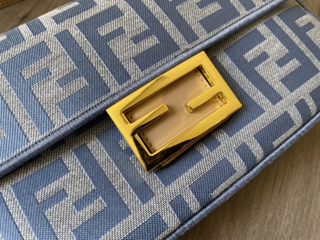 オシャレにお得100%新品 フェンディ スーパーコピー 優良サイト 口コミ 定番 タイプハンドバッグ|スーパーコピーn級優良店 4 オシャレにお得100%新品 フェンディ スーパーコピー 優良サイト 口コミ 定番 タイプハンドバッグ