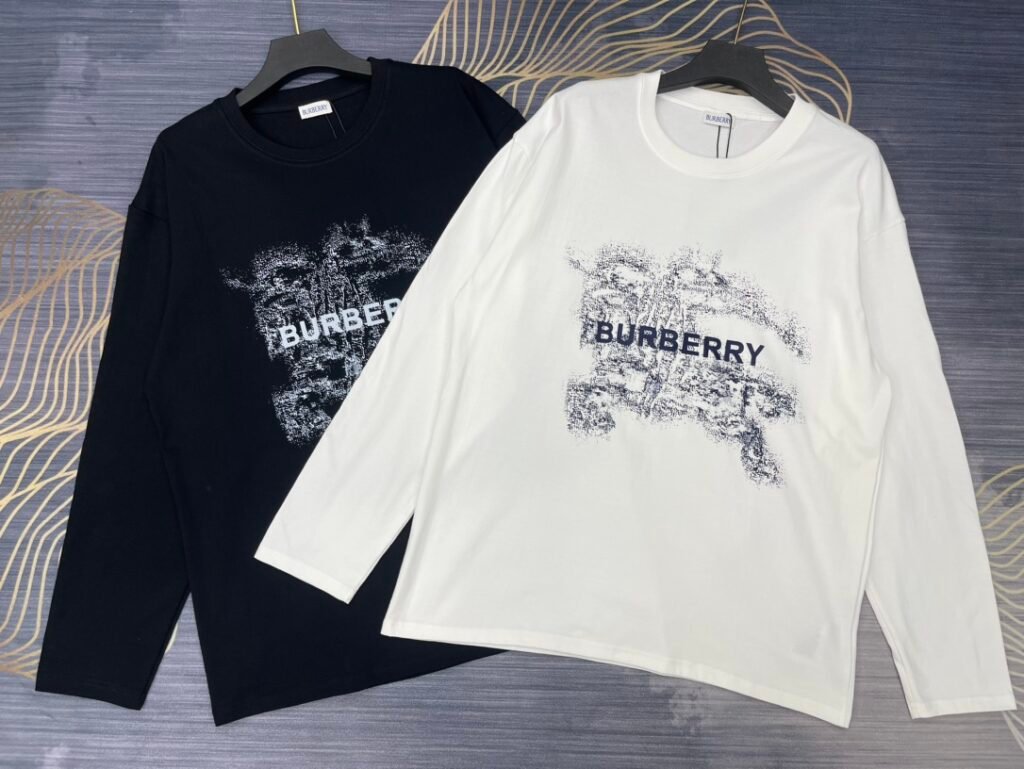 激安 上品 バーバリー スーパーコピー 秋冬新作ロゴラウンドネック長袖Tシャツ