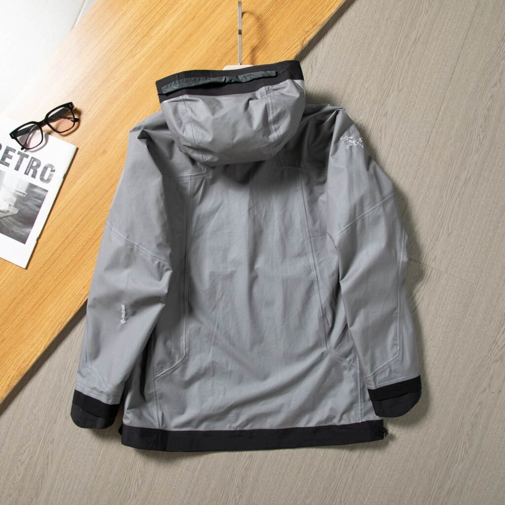 今季セール 限定品 アークテリクス  偽物 ジップアップパーカジャケットコート
