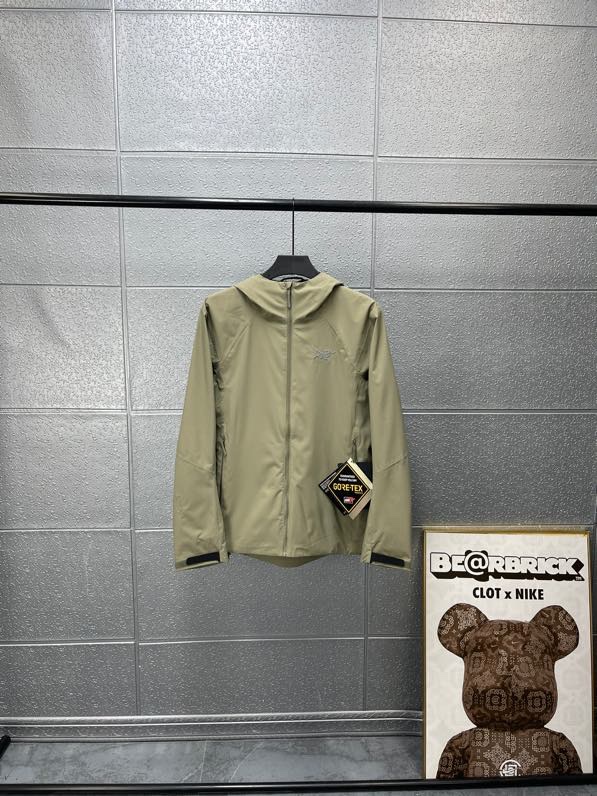 品質保証新作登場 激安販売 アークテリクス コピー ADIN JACKET 薄手ウィンドブレーカー