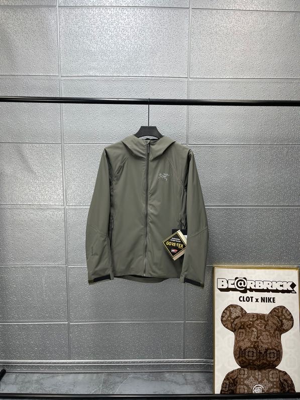 品質保証新作登場 激安販売 アークテリクス コピー ADIN JACKET 薄手ウィンドブレーカー