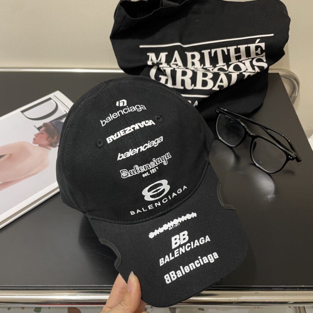 激安大特価最新作 バレンシアガ スーパーコピー 優良サイト 口コミ 新作刺繍 ロゴ