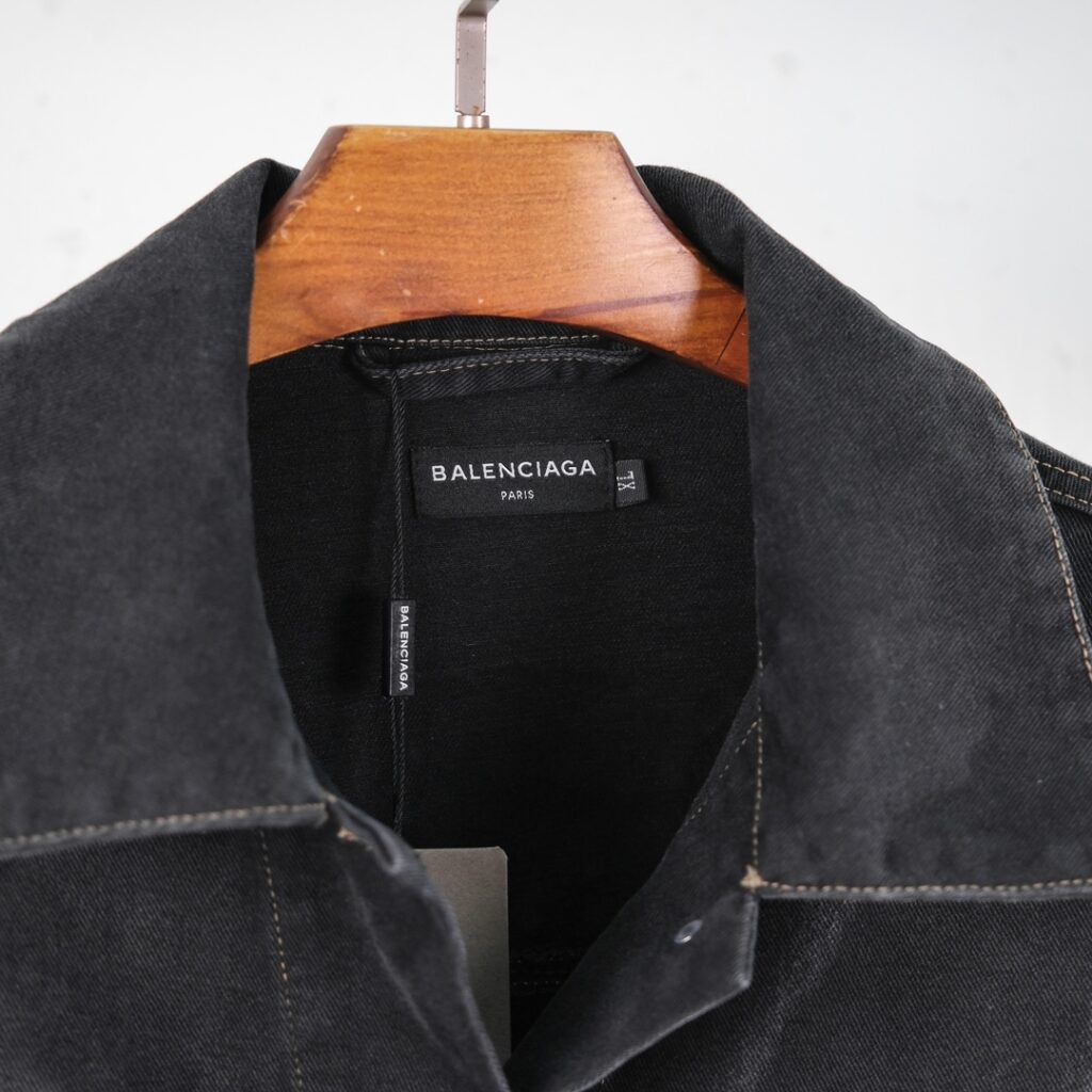  驚きの破格値2024  バレンシアガ  コピー 限定デニムゆるブルゾン男女同タイプ