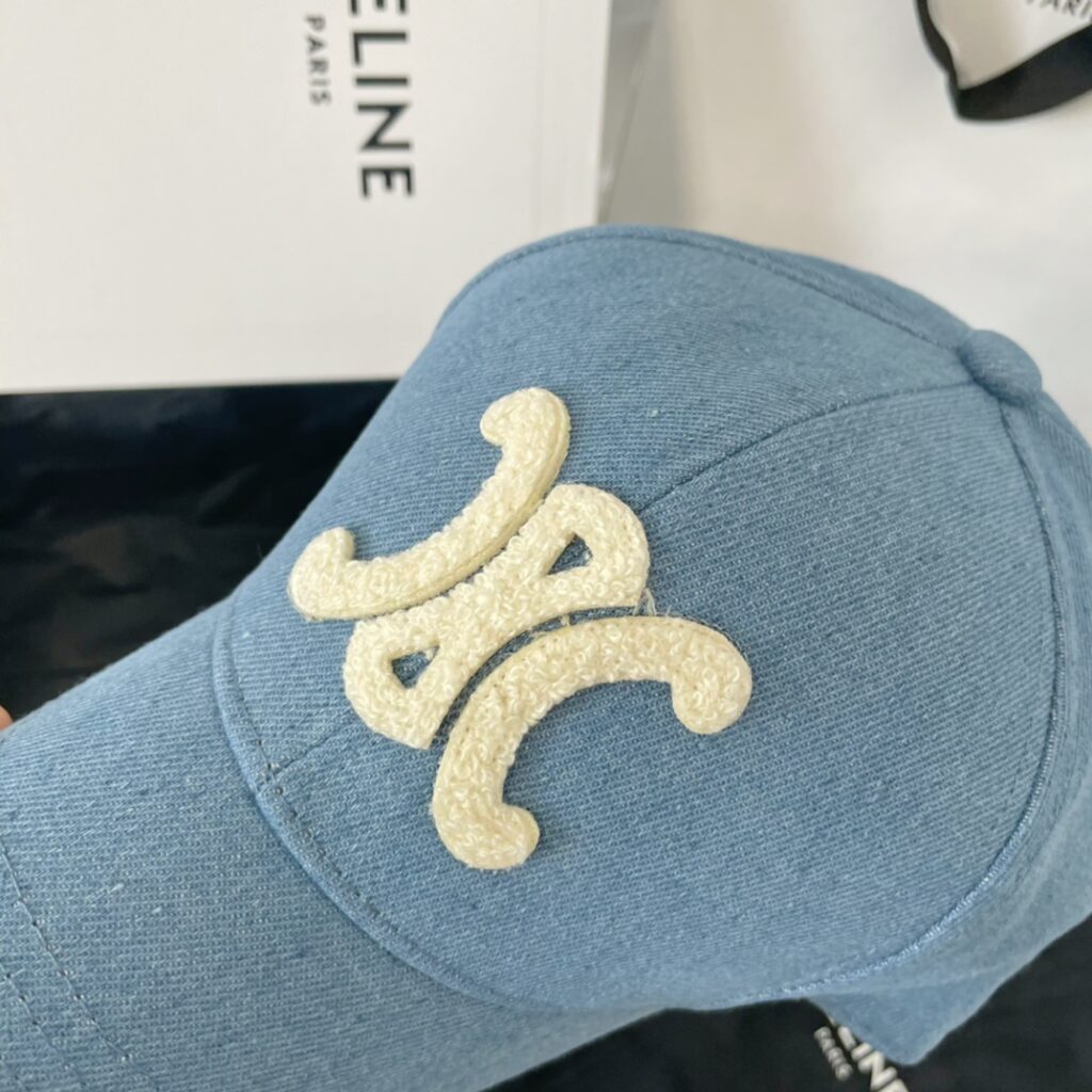 HOT100%新品 セリーヌ コピー 新作 フラワー刺繍 スカイブルー ベースボールキャップ