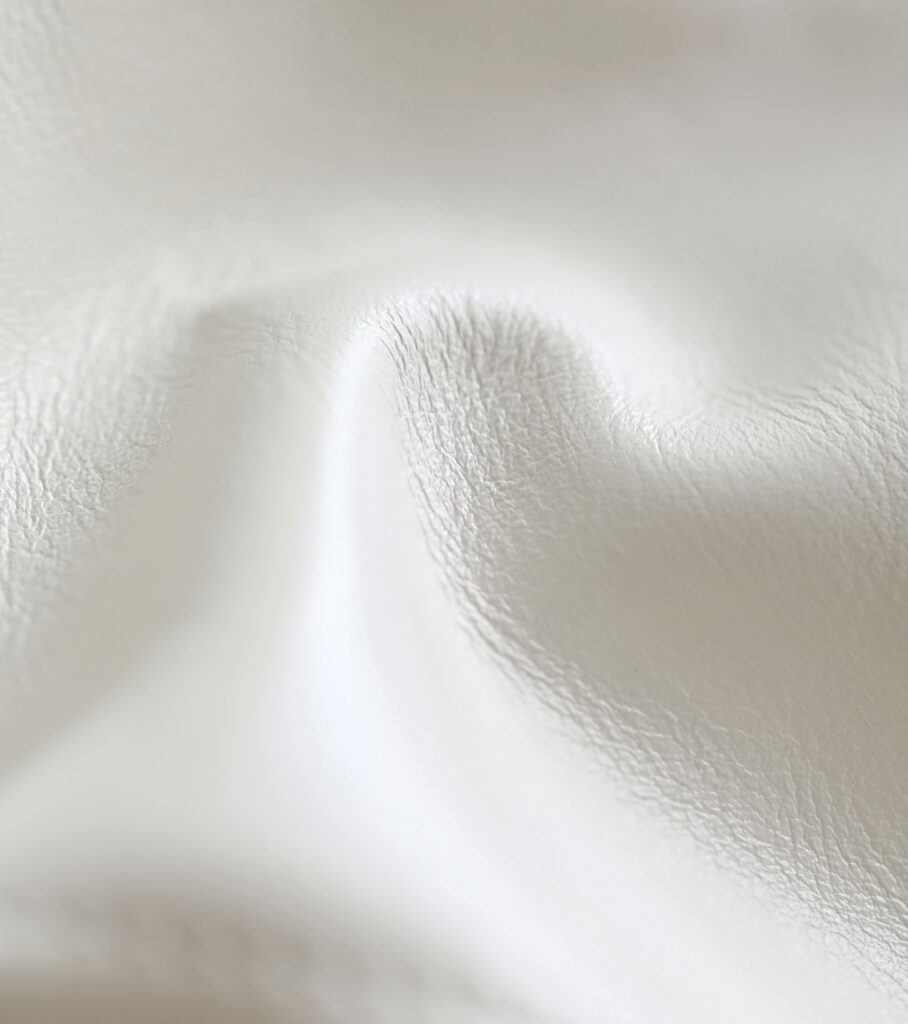 低価直輸入専門店 シャネル  コピー プラチナ配色Antiba ZP 牛革ハンドバッグ