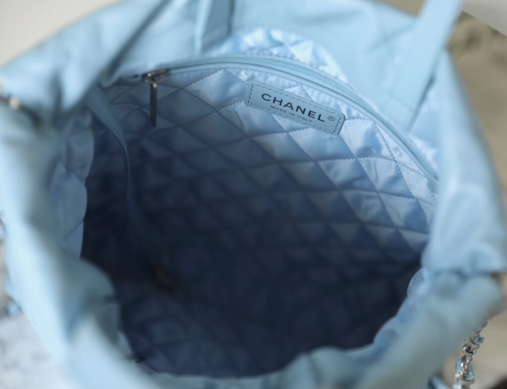 品質保証新作登場   シャネル   偽物 Antiba ZP ブルー牛革デイパック