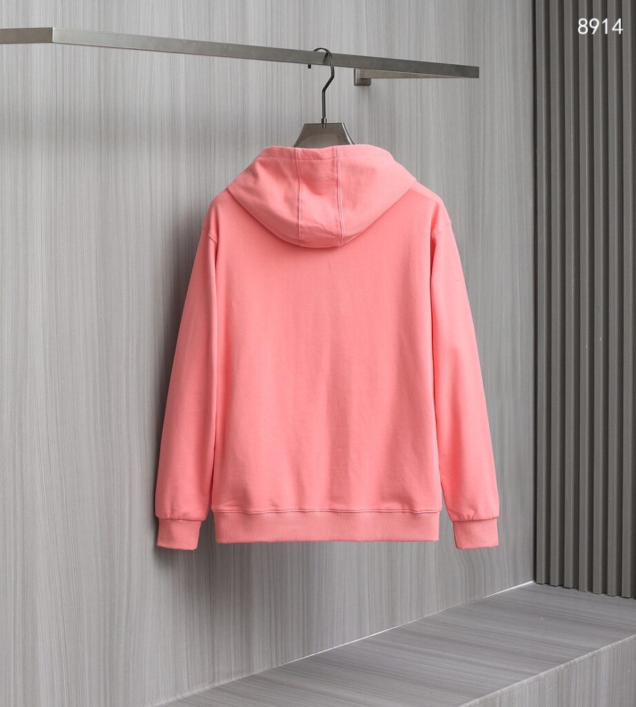 話題となる人気品 バーバリー スーパーコピー  刺繍パーカ男女同タイプ 