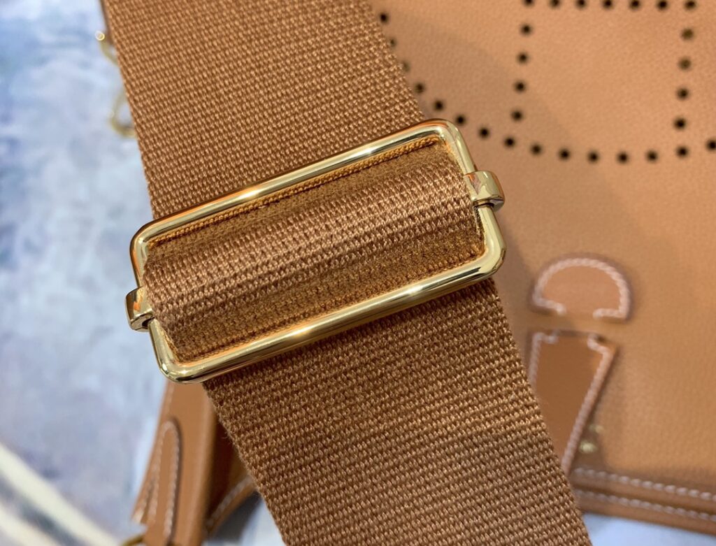 激安 上品 エルメス スーパーコピー 優良サイト 口コミ Evelyne29cm ショルダーバッグ|スーパーコピーn級優良店 5 激安 上品 エルメス スーパーコピー 優良サイト 口コミ Evelyne29cm ショルダーバッグ