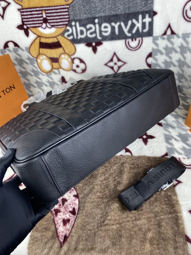  HOT100%新品  ルイヴィトン  コピー   メンズブリーフケース斜め掛けハンドバッグ 