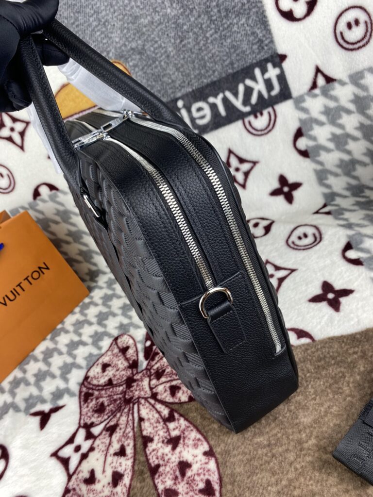  HOT100%新品  ルイヴィトン  コピー   メンズブリーフケース斜め掛けハンドバッグ 