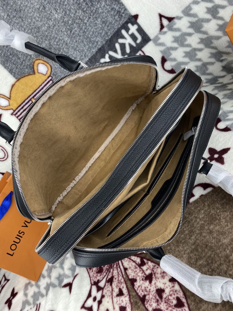  HOT100%新品  ルイヴィトン  コピー   メンズブリーフケース斜め掛けハンドバッグ 