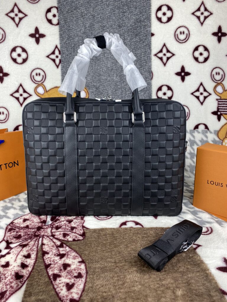  HOT100%新品  ルイヴィトン  コピー   メンズブリーフケース斜め掛けハンドバッグ 