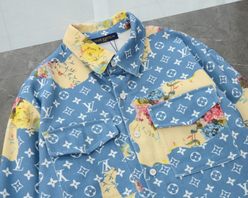 個性的 魅力的 心地よい コットン素材 ルイヴィトン 偽物 フラワーコートジャケット