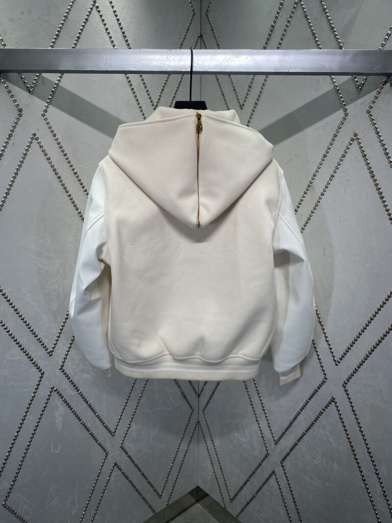  個性的 魅力的 心地よい コットン素材  ルイヴィトン  スーパーコピー 人気新作ウールジャケット