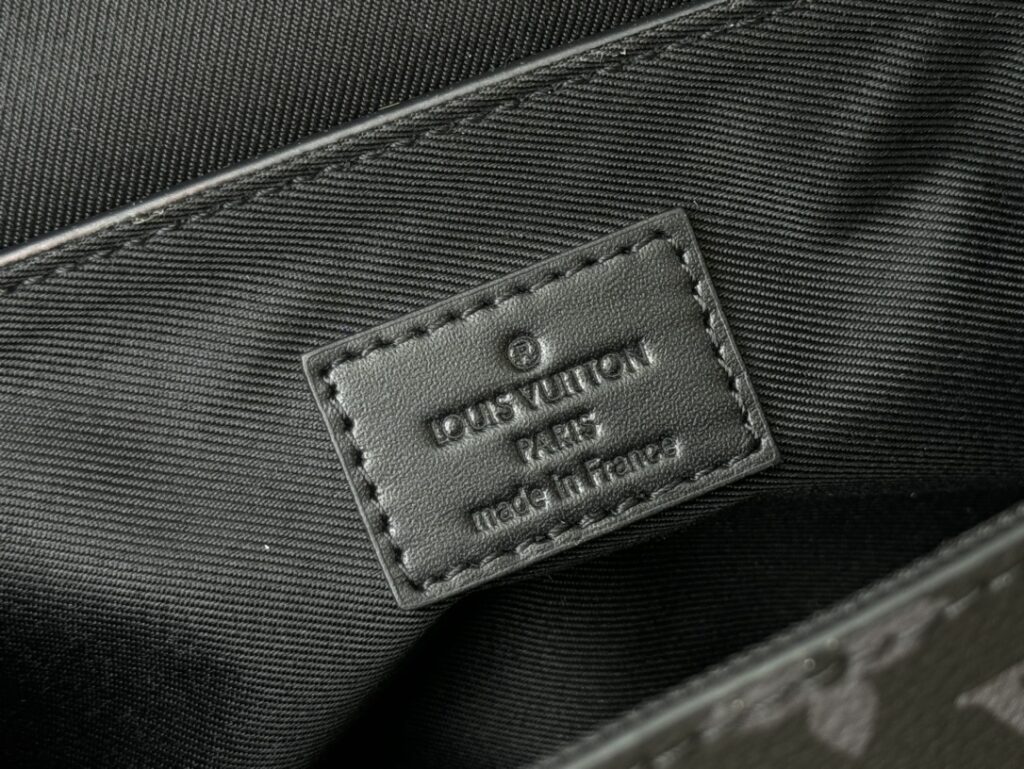 芸能人愛用 高級感ある ルイヴィトン コピー M82772 ブラッ クプリントNano Steamer バッグ