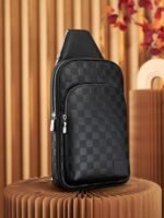 大特価！新商品! ルイヴィトン 偽物 Damier Infini チェック柄ショルダーバッグ