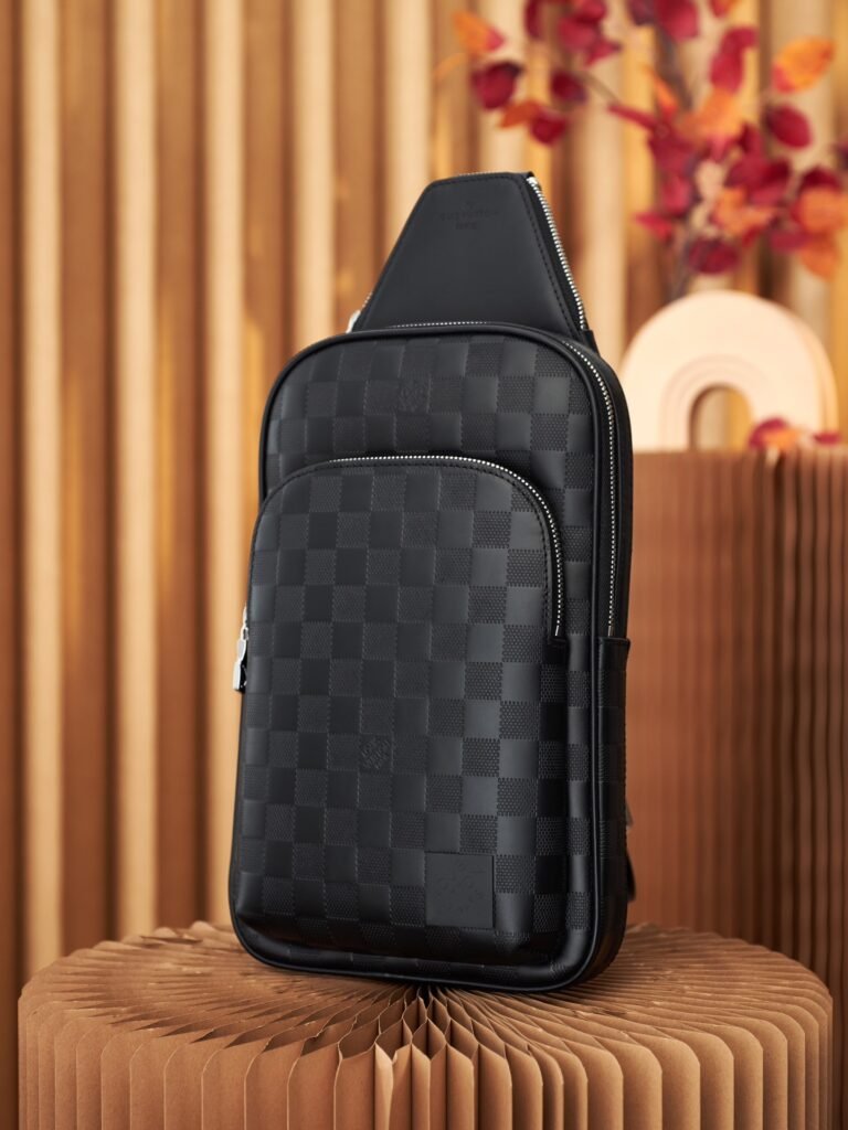  大特価！新商品! ルイヴィトン  偽物  Damier Infini チェック柄ショルダーバッグ