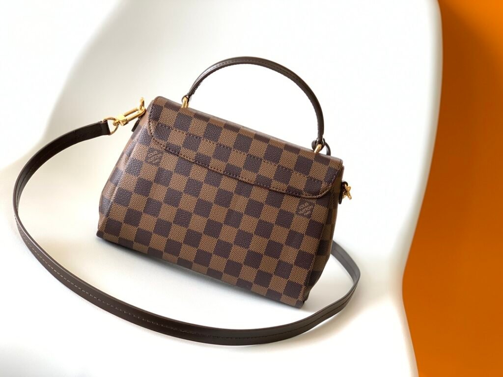 個性的 魅力的 心地よい コットン素材  ルイヴィトン  n級品 チェック柄 N41581 CROISETTE DAMIER ハンドバッグ