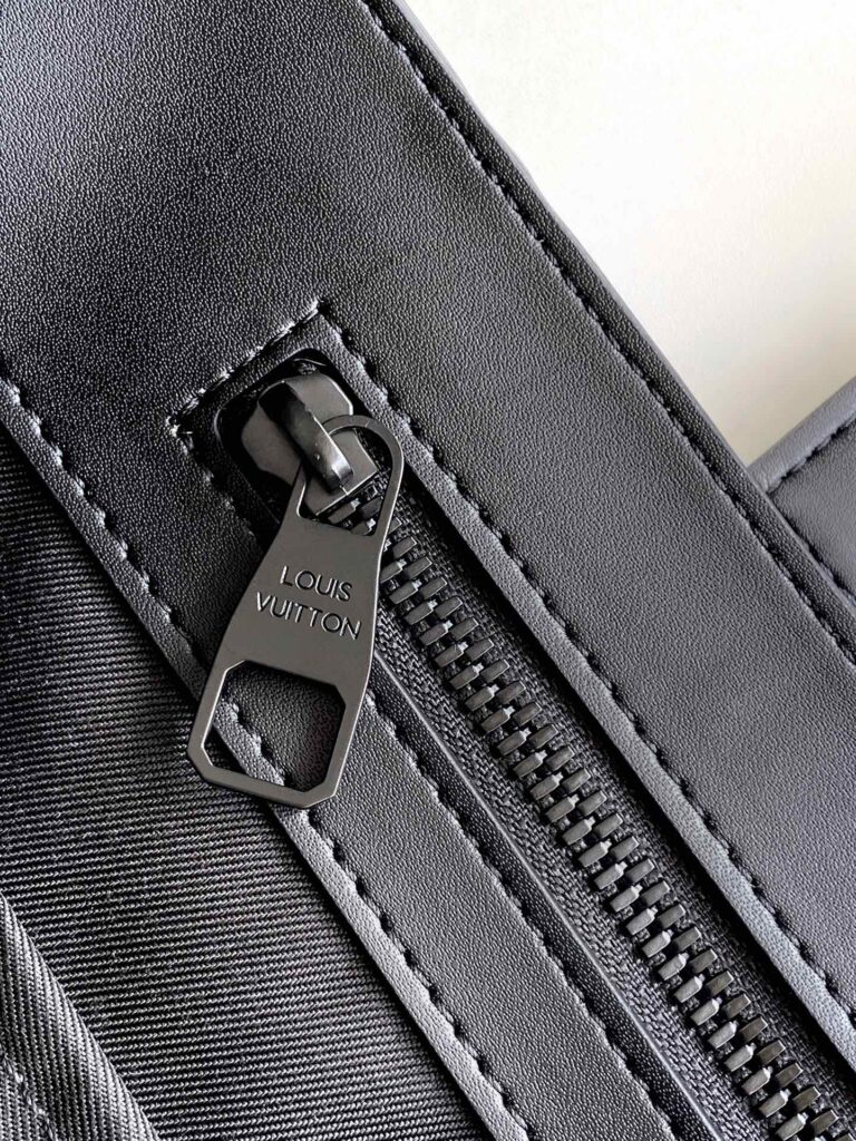 芸能人愛用 高級感ある ルイヴィトン コピー N24786 Sac Plat 24H ハンドバッグ輸入牛革アタッシュケース