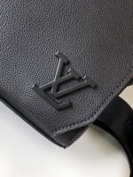 今季セール 限定品 ルイヴィトン コピー M24769 初層牛革 Pilot ミニバッグ
