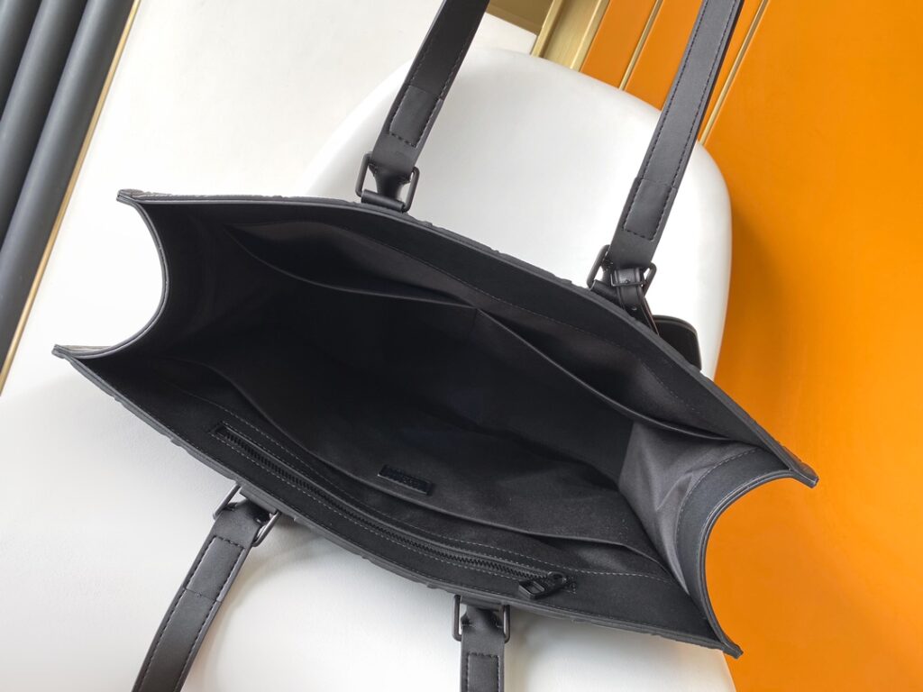 芸能人愛用 高級感ある ルイヴィトン コピー N24786 Sac Plat 24H ハンドバッグ輸入牛革アタッシュケース