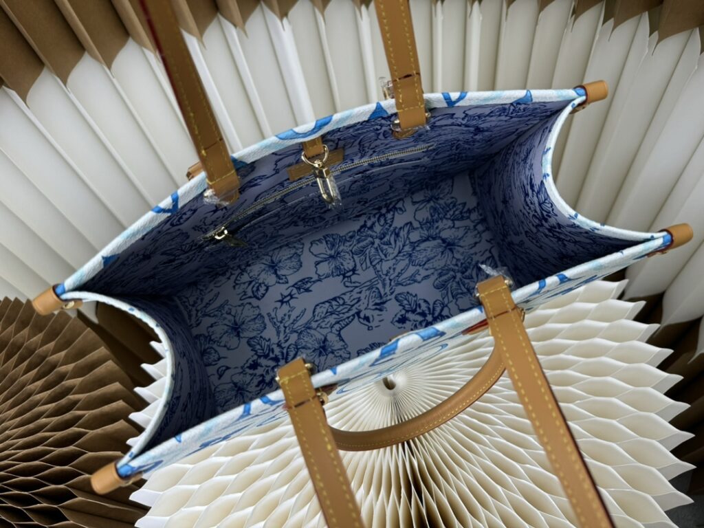 大特価!新商品! ルイヴィトン 偽物 M11262 Monogram プリント OnTheGo ハンドバッグ