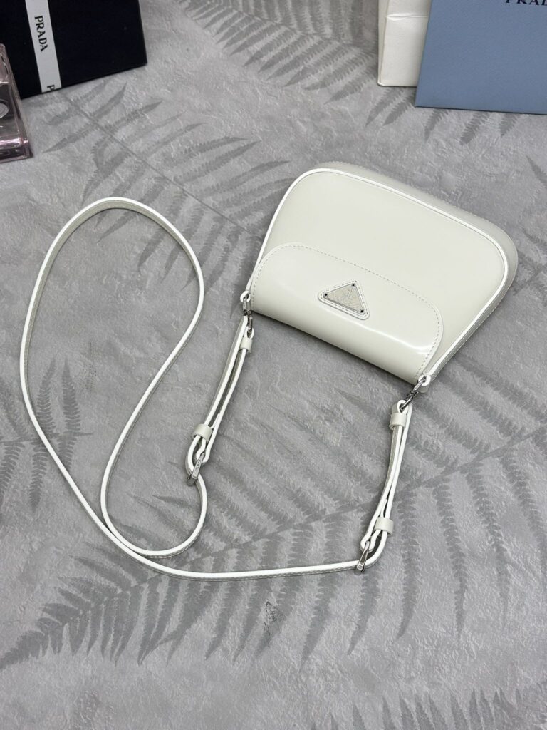 低価直輸入専門店 プラダ スーパーコピー 優良サイト 口コミ 1BH188 クレオハンドバッグ