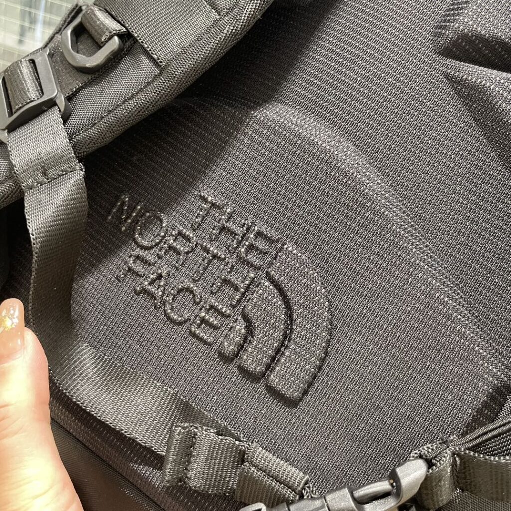 低価直輸入専門店 ザ・ノー ス・フェイス スーパーコピー 摩擦に強い裂けにくいアウトドア用リュック